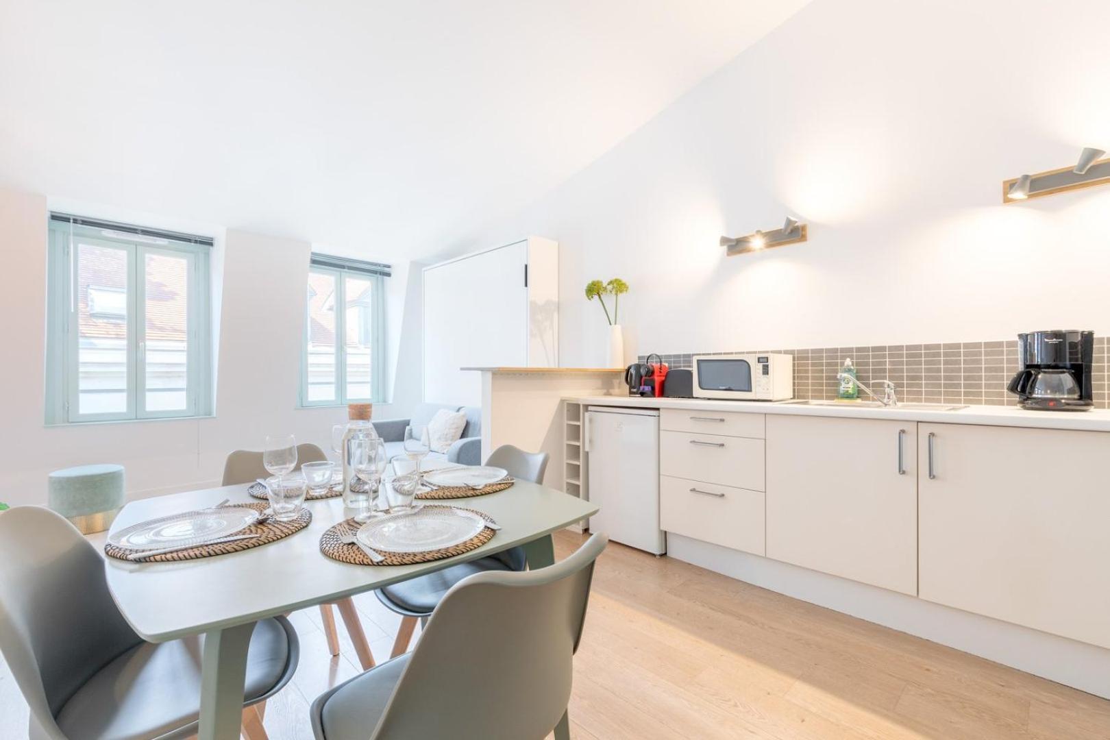 Vieux Lille Appartement Spacieux Et Equipe Exterior foto
